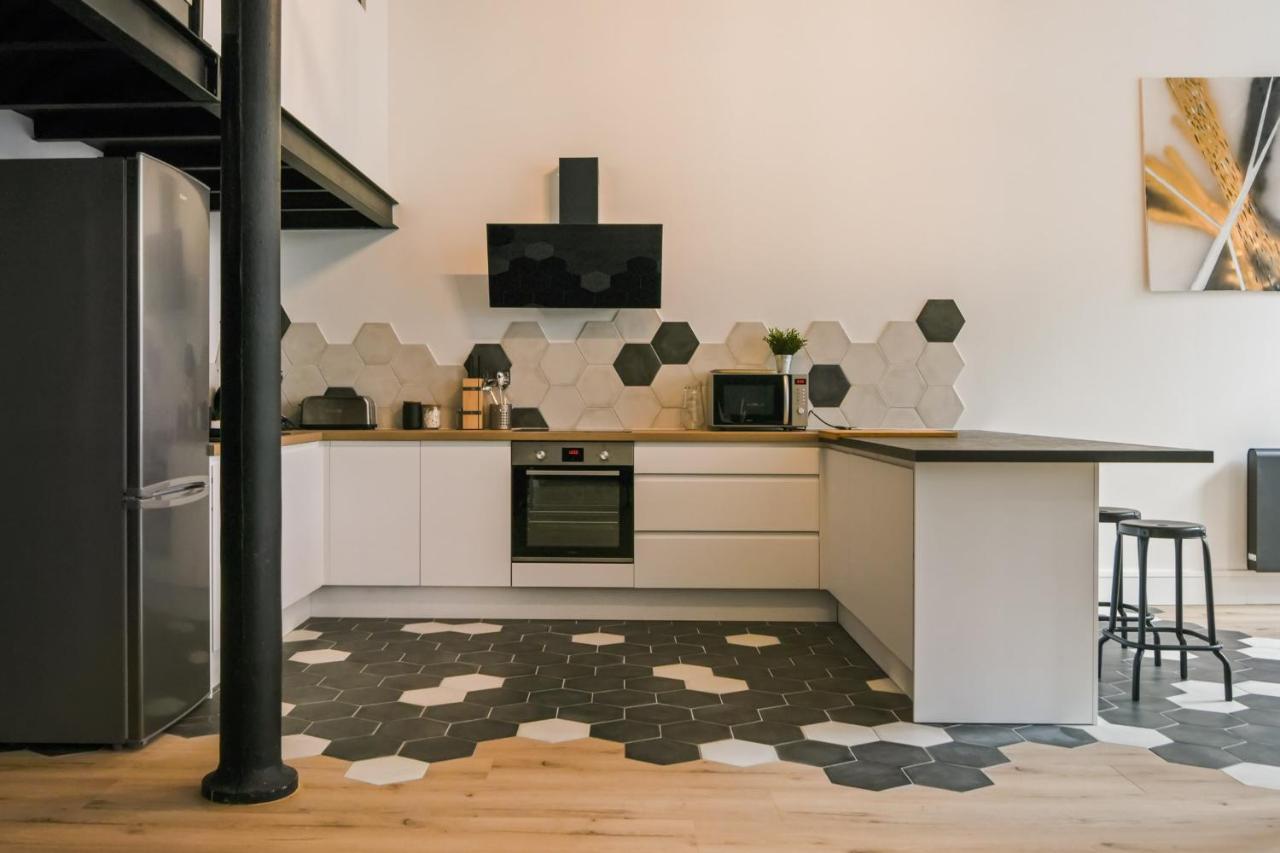 Loft De L'Usine - Welkeys Apartment Tourcoing Exterior foto